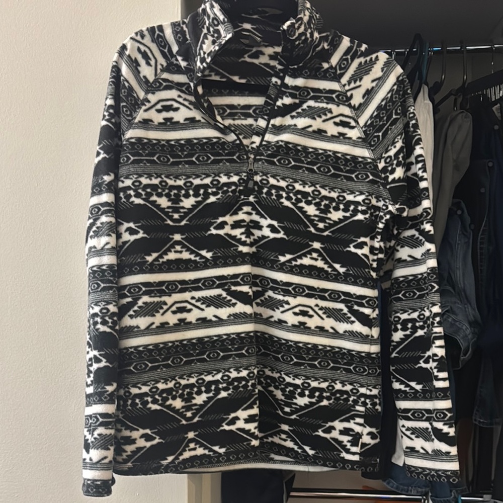 Eddie Bauer Monochrome Patterned Sweatshirt